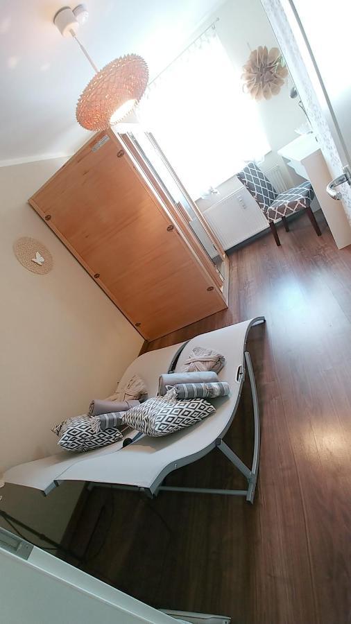 Wohlfuehlzeit Im Zittauer Gebirge Apartment Bagian luar foto